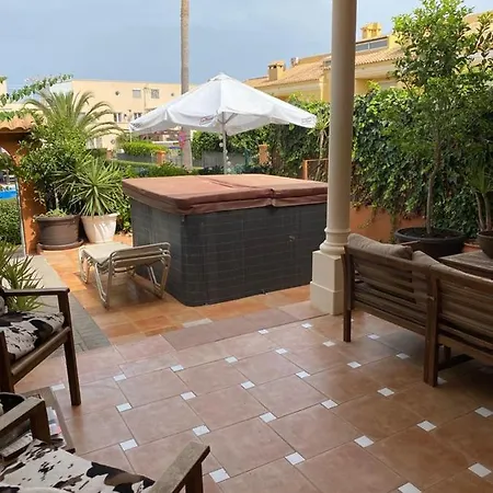 Bed & Breakfast Alfaz L'Alfas del Pi
